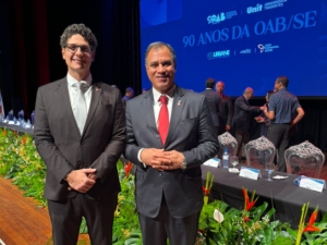  Da esq. para a dir., Sandro Mezzarano e Jorge Rubem Folena