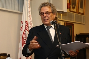 Técio ressaltou as qualidades de &quot;colega admirável, digno, culto e corajoso&quot; de Arnaldo Malheiros