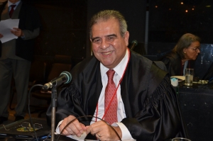 Membro honorário do IAB é eleito presidente do TRT/RJ para o biênio 2019/2021